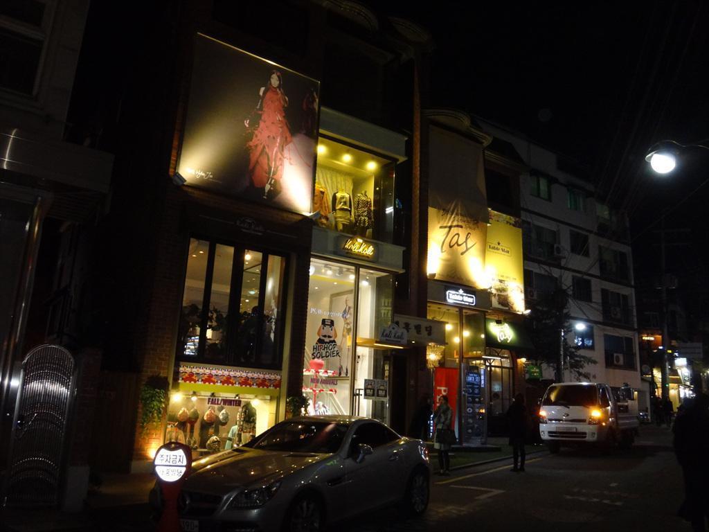 江南街路树珍娜套房酒店 首爾 外观 照片