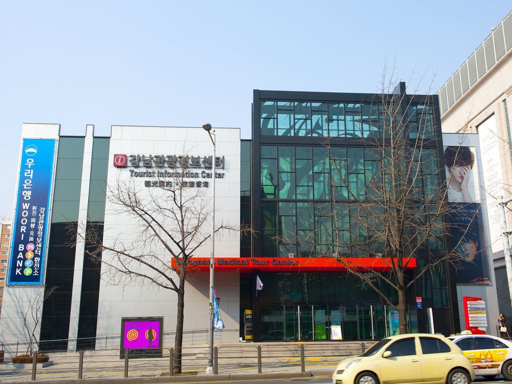 江南街路树珍娜套房酒店 首爾 外观 照片