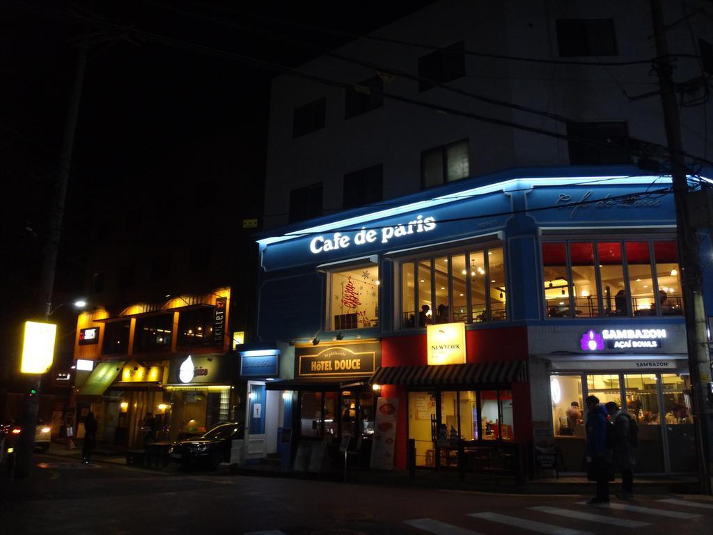 江南街路树珍娜套房酒店 首爾 外观 照片